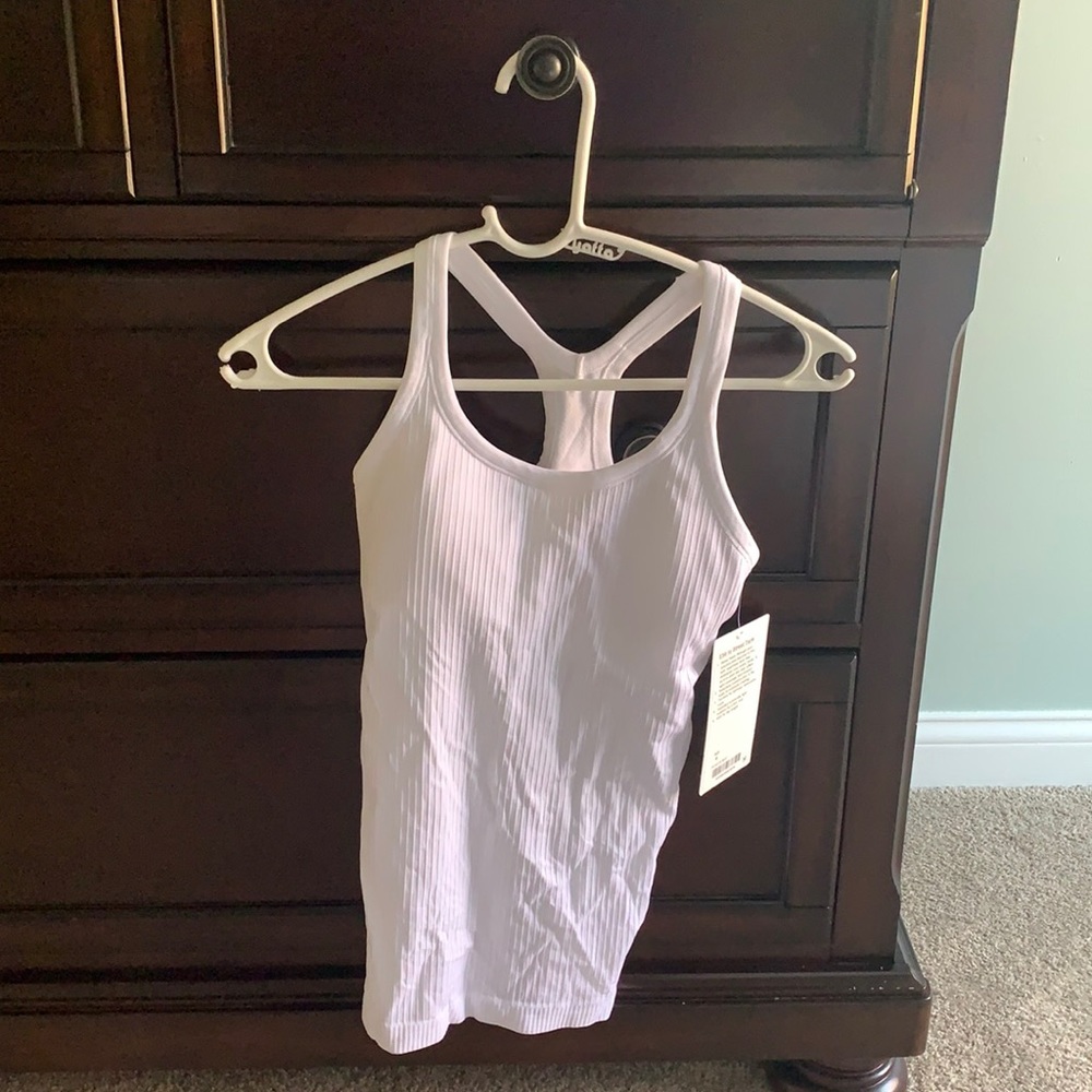 Lululemon Ebb to Street Tank